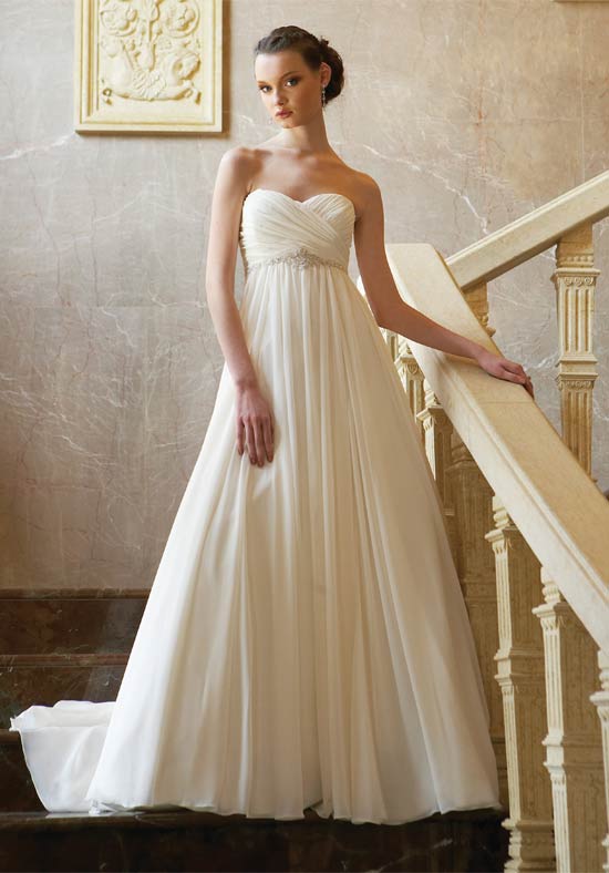  *NEW GOWN WITH TAGS* Jasmine Collection, F274, Size 6 Wedding Dress For Sale