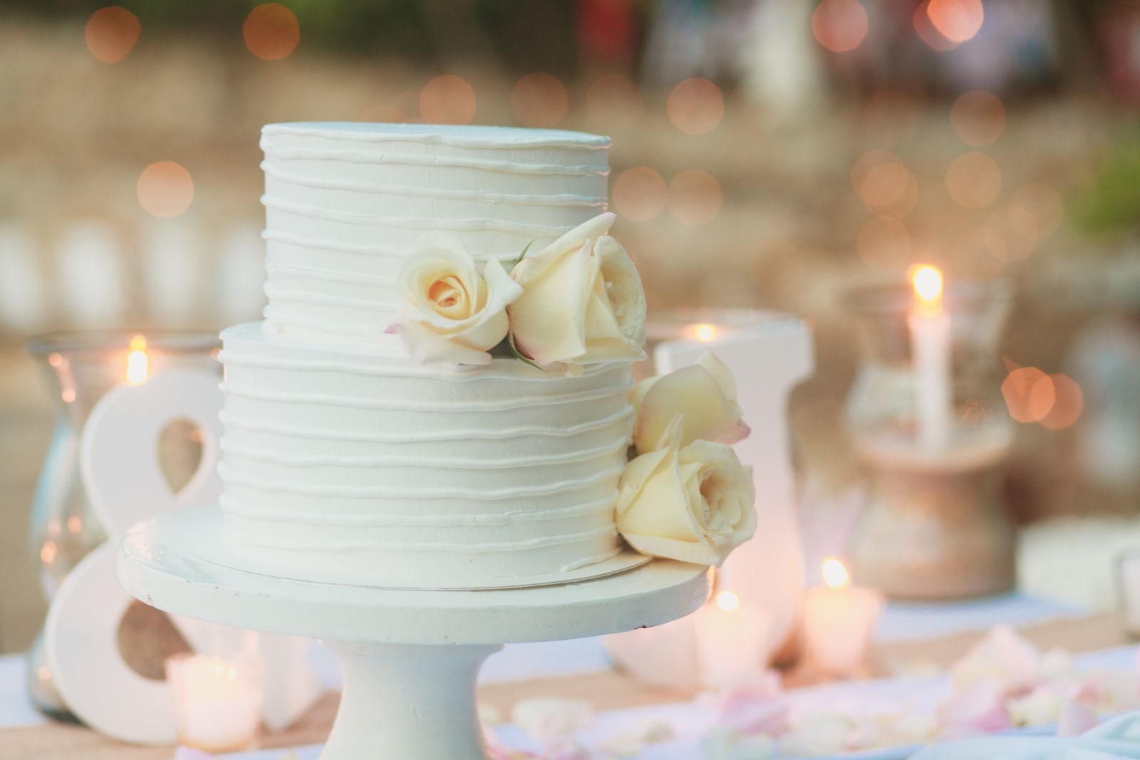 Wedding cakes- Inspiration,decorations,themes..