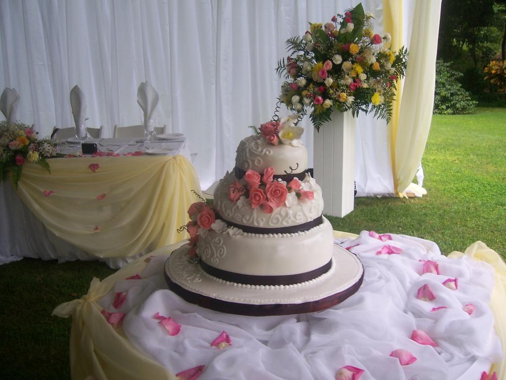 Helen G Events Wedding Cakes