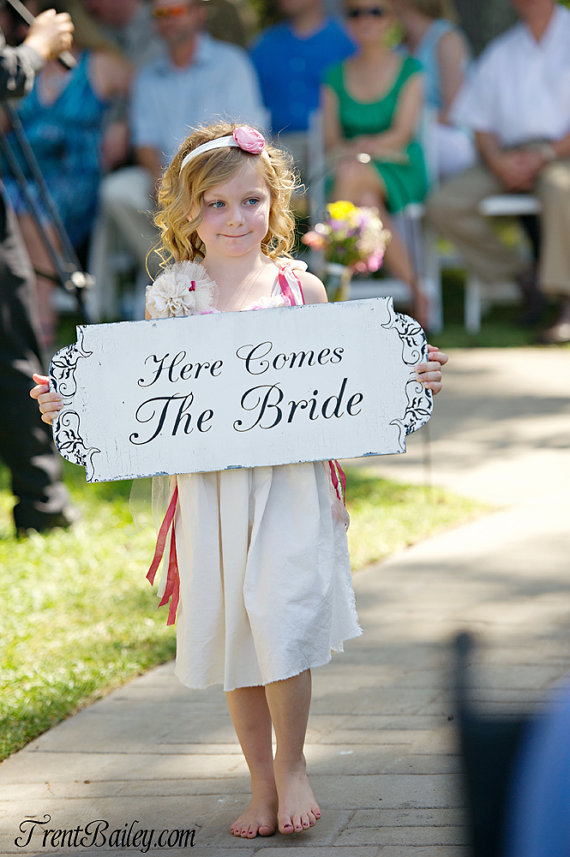 Here Comes the Bride/Just Married Sign